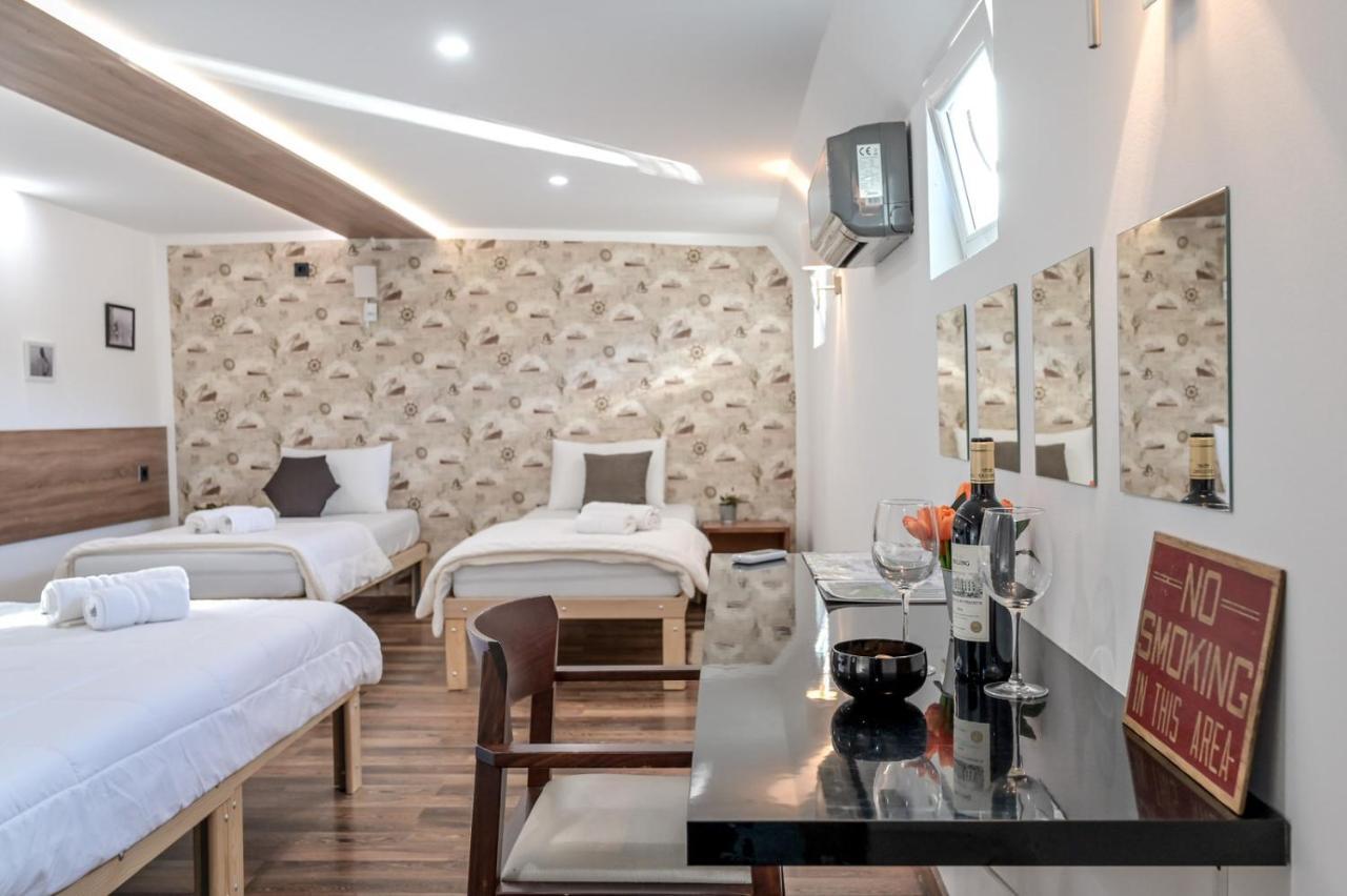 Sweet House On The River Belgrade Extérieur photo