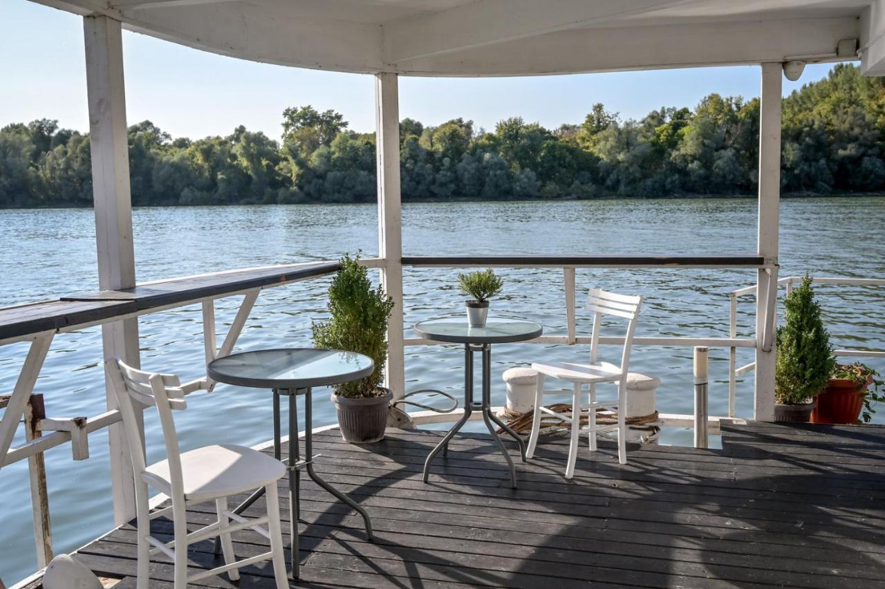 Sweet House On The River Belgrade Extérieur photo